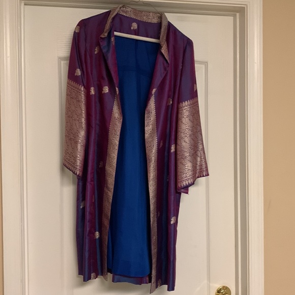 Vintage silk dress and matching coat and scarf - Picture 4 of 9